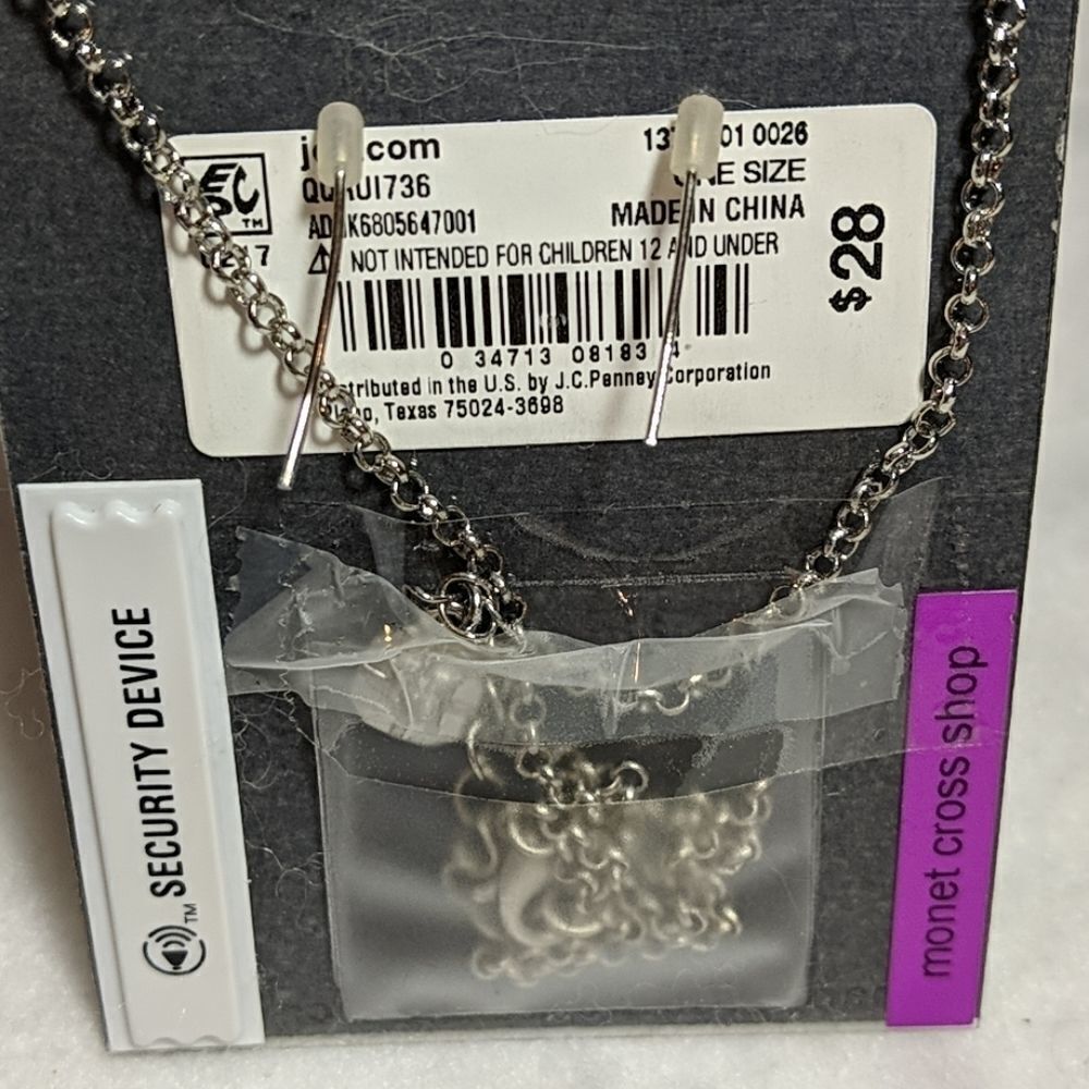 Monet Faux Pearl & Crystal Necklace/Earrings  Set - Picture 8 of 8